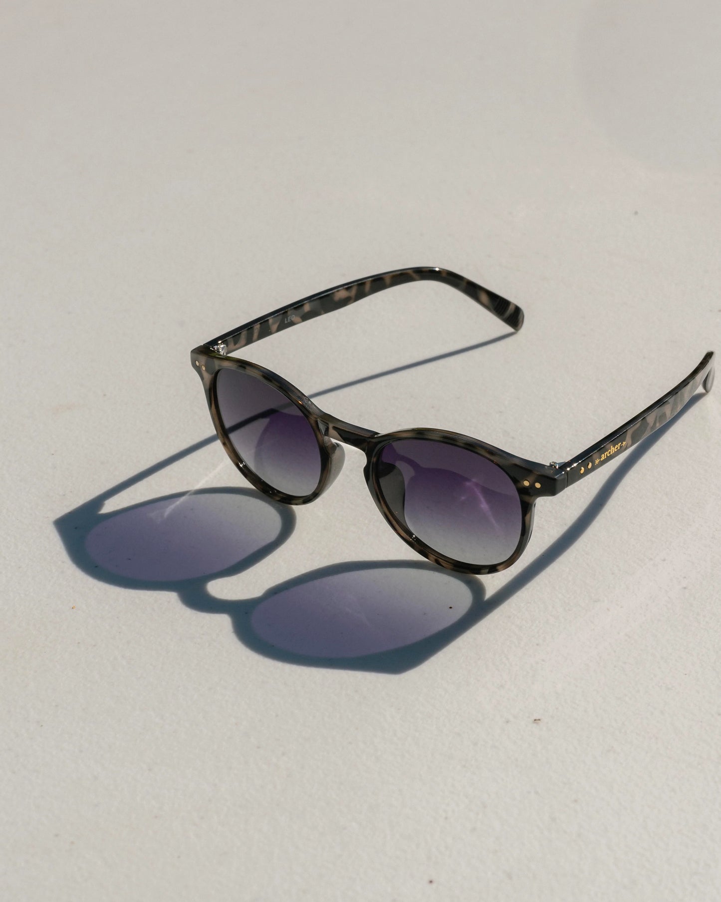 Leo Sunglasses - Cookies & Cream