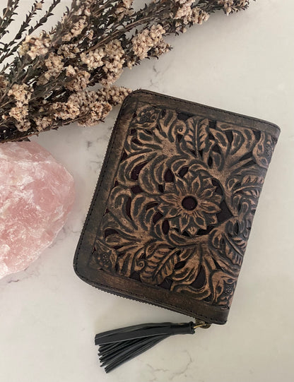 Flower Wallet - Antique Black